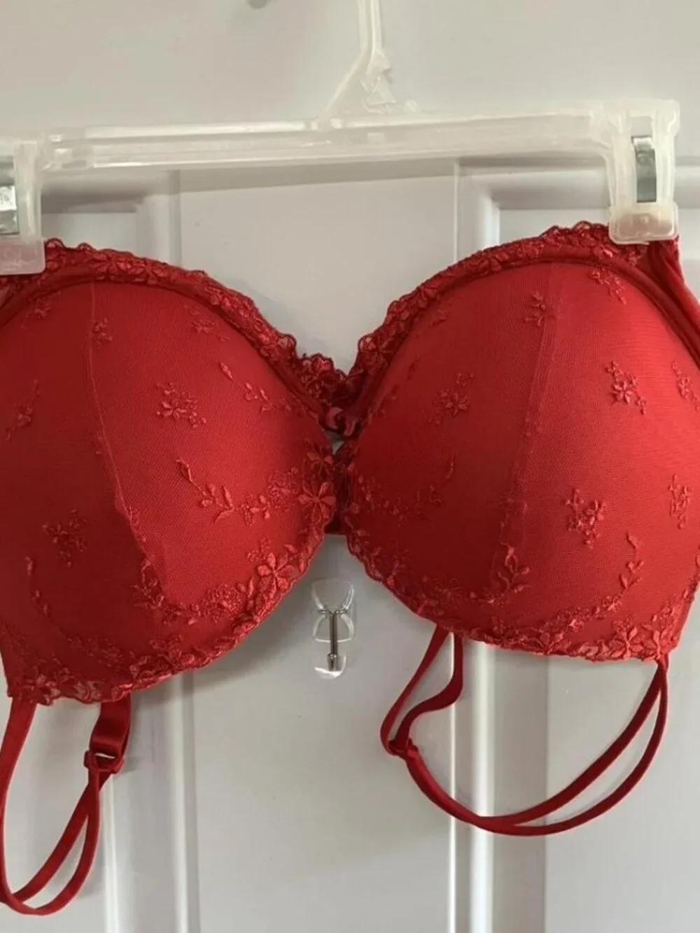 Woman's Ambrielle Red Bra with wire